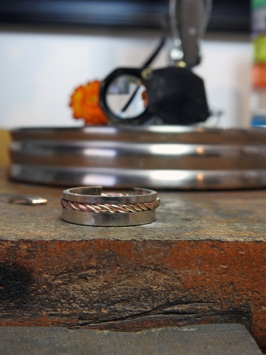 Custom wedding band by ZEALmetal, Nicole Horlor, Kingston, ON, Canada