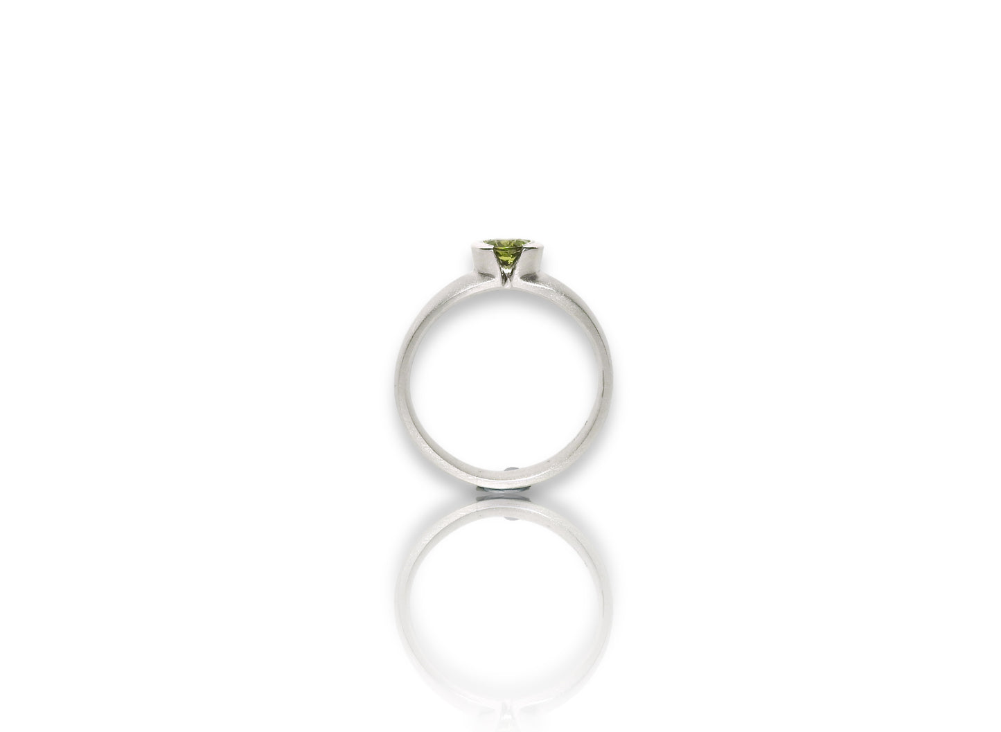 Flared bezel