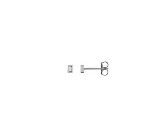 Hyphen diamond studs