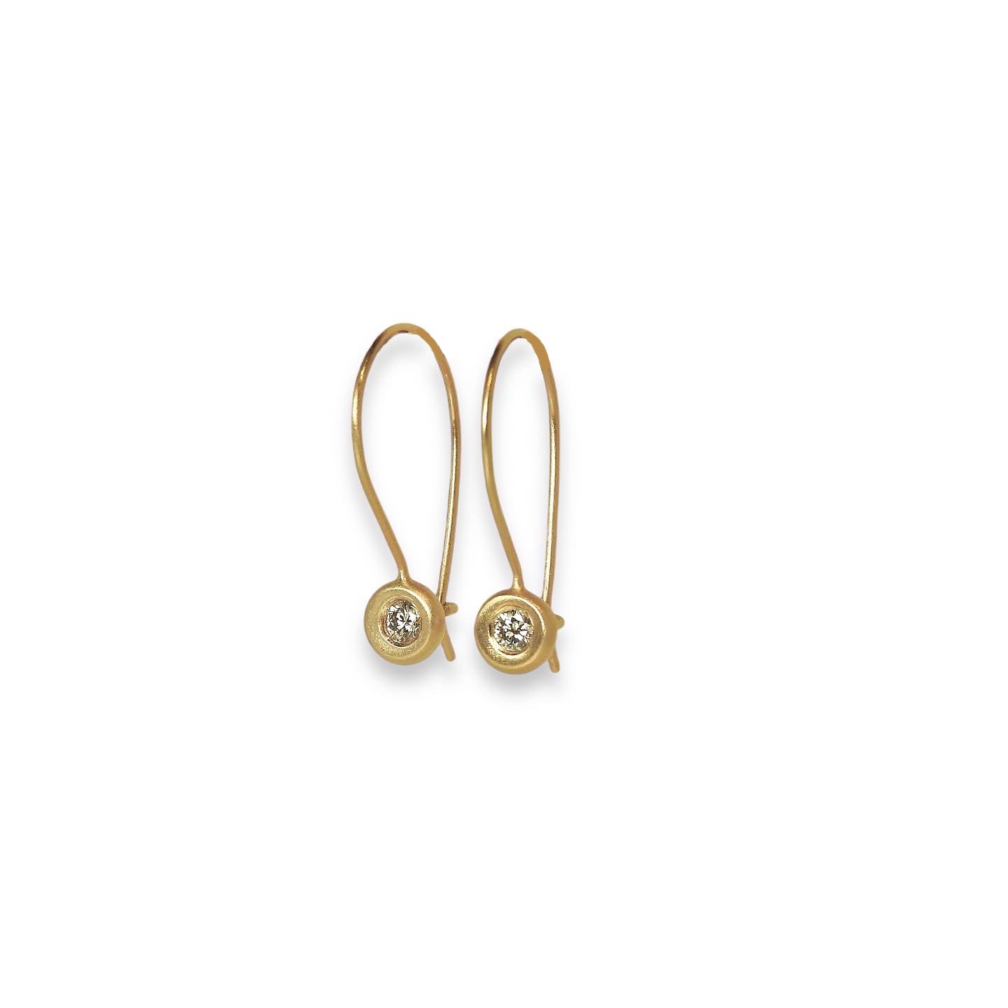 Pebble hoops are a lovely, must have, everyday, or dressed up, soft hoop earrings, with closure back. Simple, elegant, classic, with great movement to show off your sparkle, By ZEALmetal, Nicole Horlor, in Kingston, ON, Canada