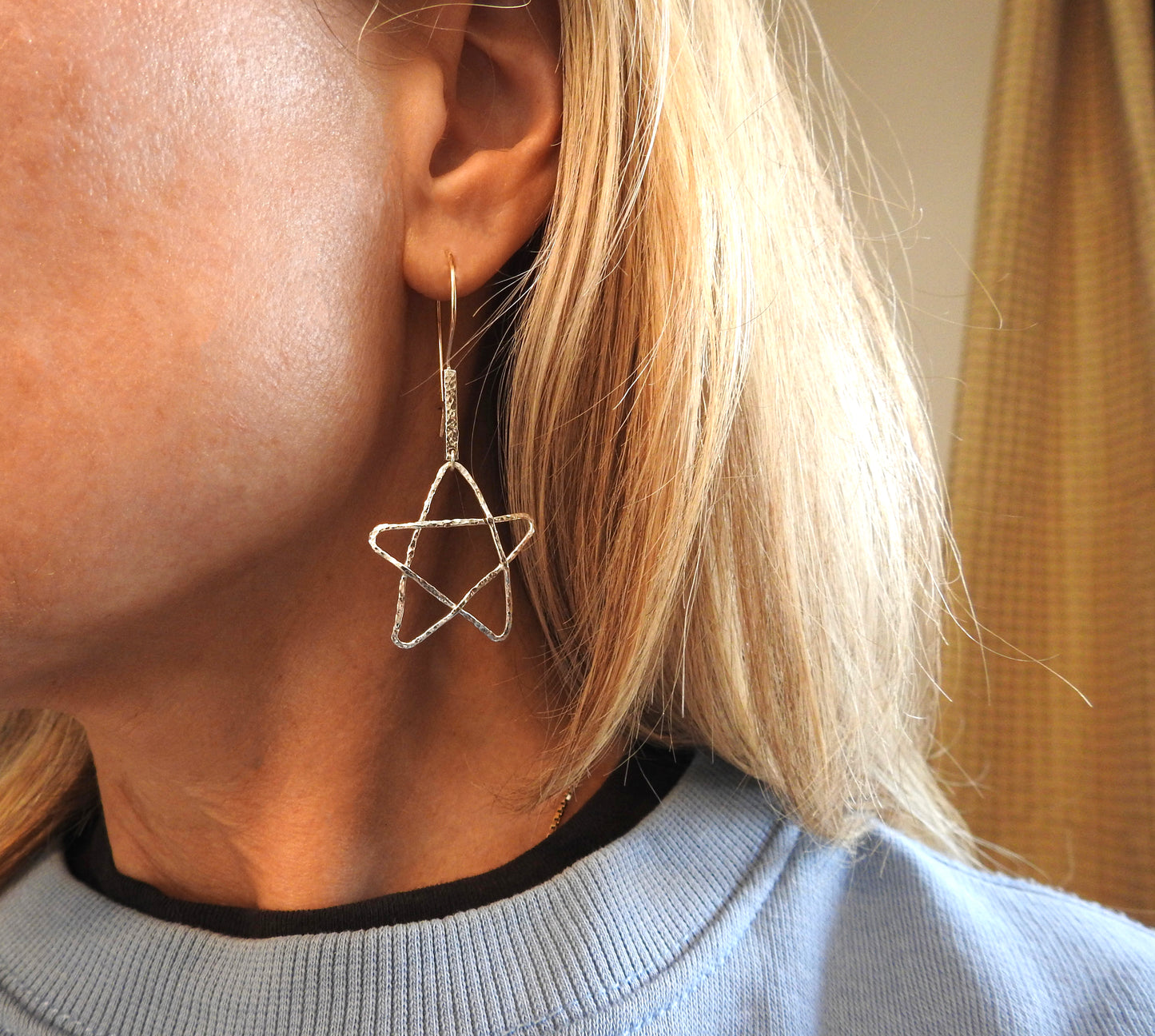 Planished bar with stars