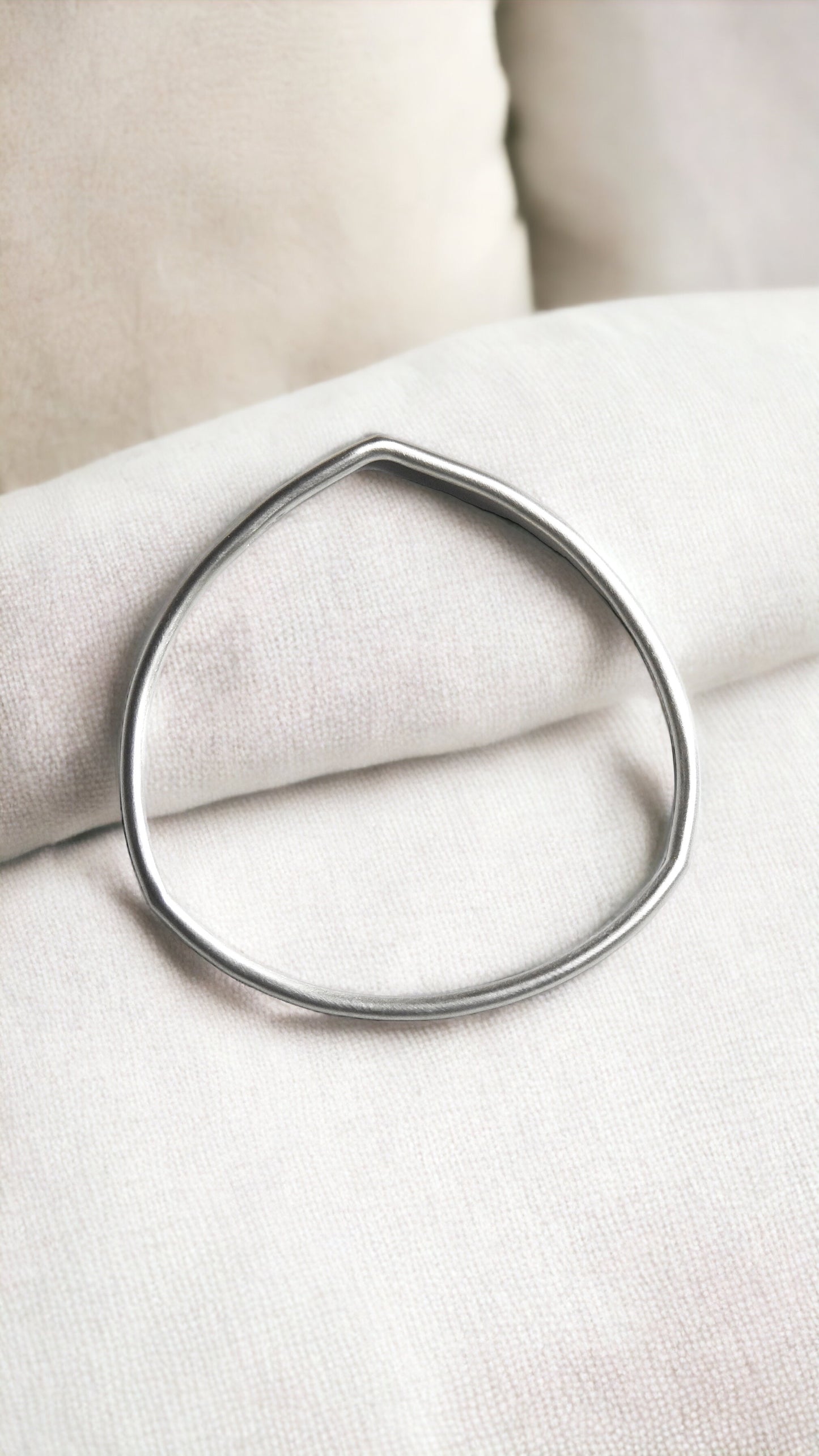 Soft triangle bangle