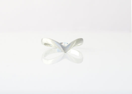 Gold, Platinum, gemstone and diamond Rings, made by ZEALmetal, Nicole Horlor,  Kingston, ON, Canada