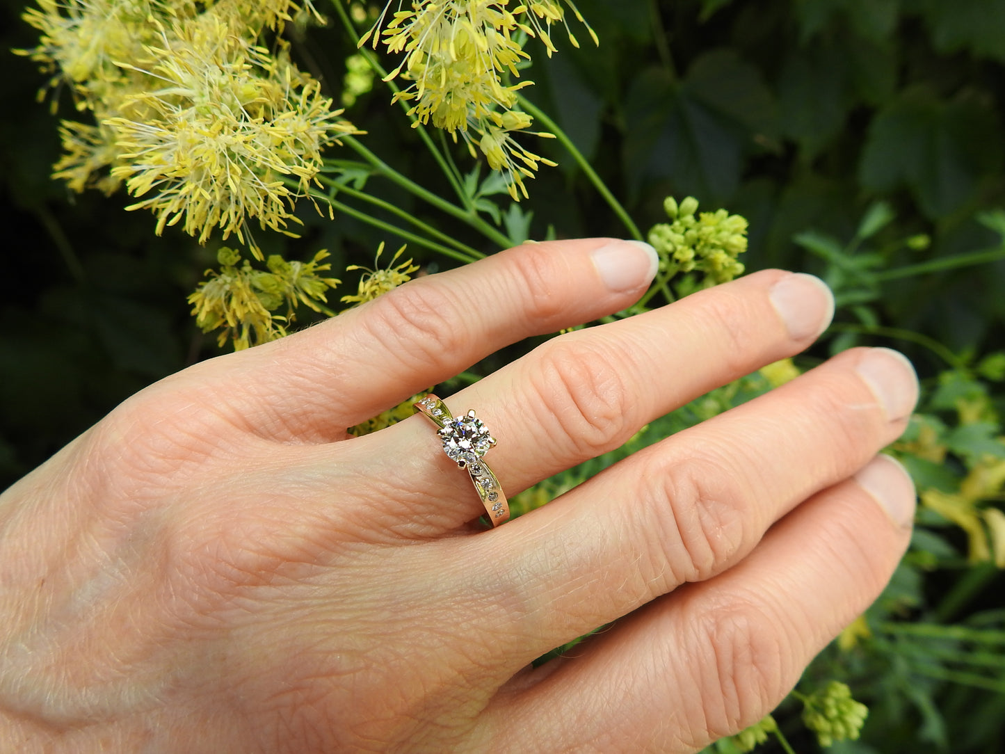 Canadian diamond engagement ring by ZEALmetal, Nicole Horlor, in Kingston, ON Canada