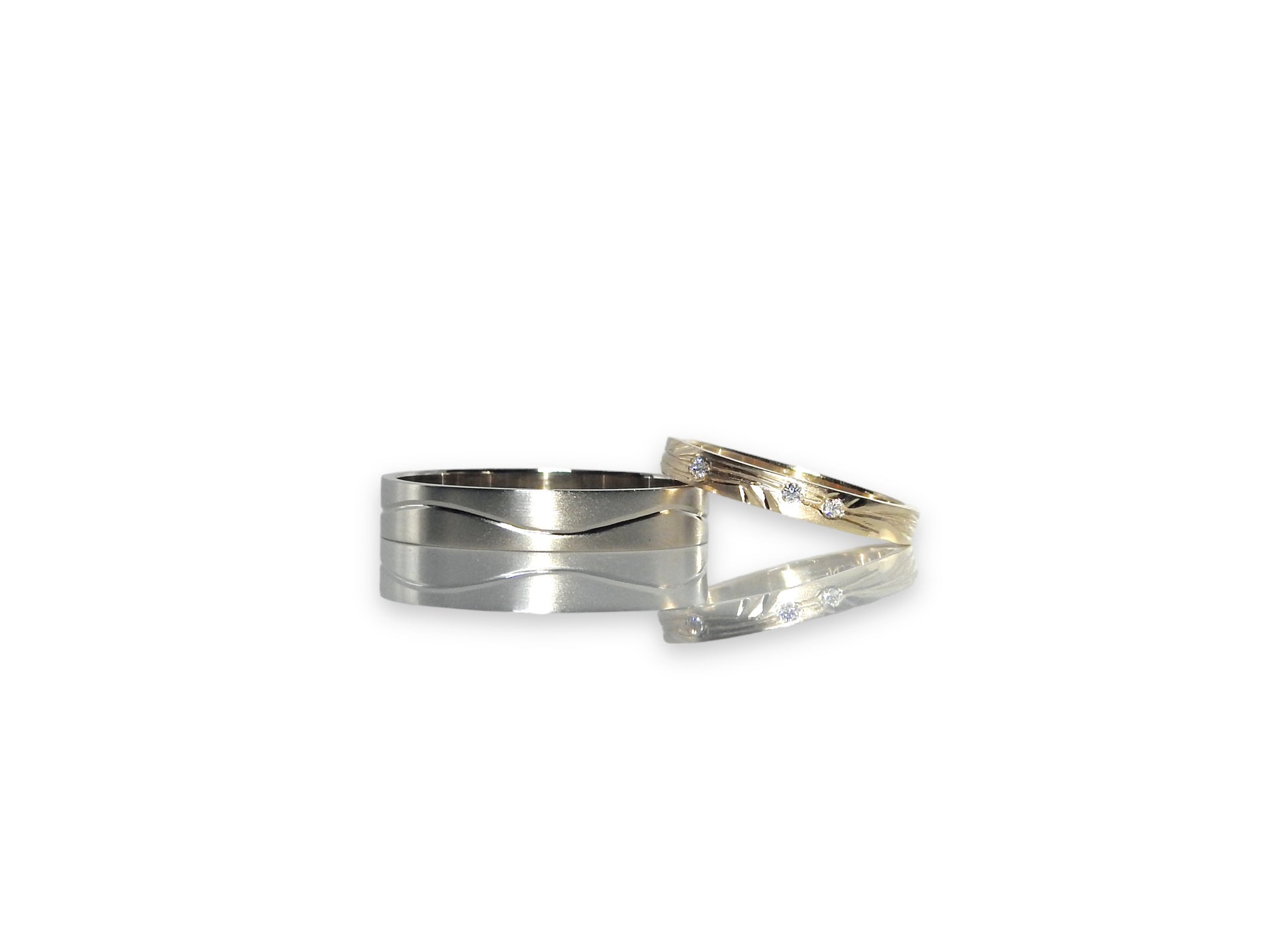 Bespoke wedding bands by ZEALmetal, Nicole Horlor, in Kingston, ON Canada