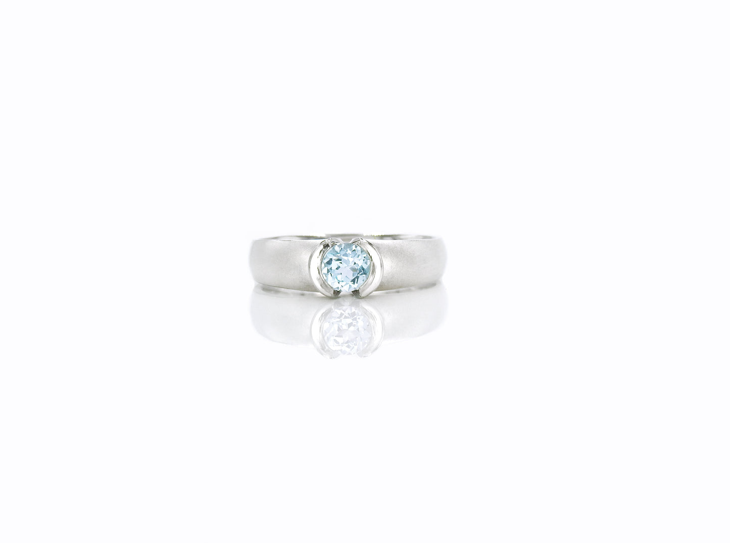 Custom white gold ring with Canadian diamond by ZEALmetal, Nicole Horlor, in Kingston, ON, Canada