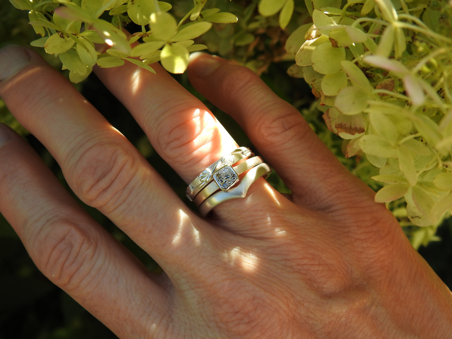 Organic square cluster diamond stacker ring