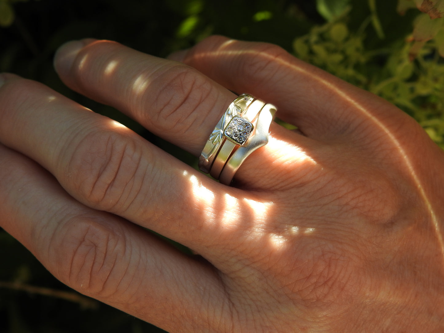 Organic square cluster diamond stacker ring