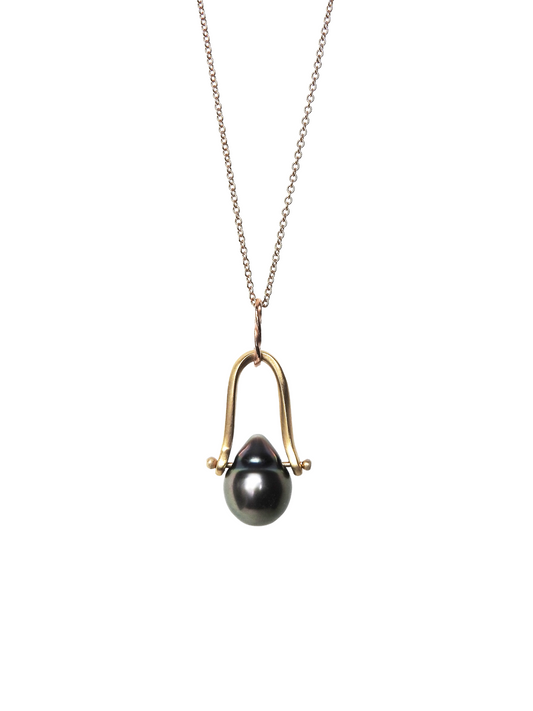 Baroque Tahitian pearl pendant