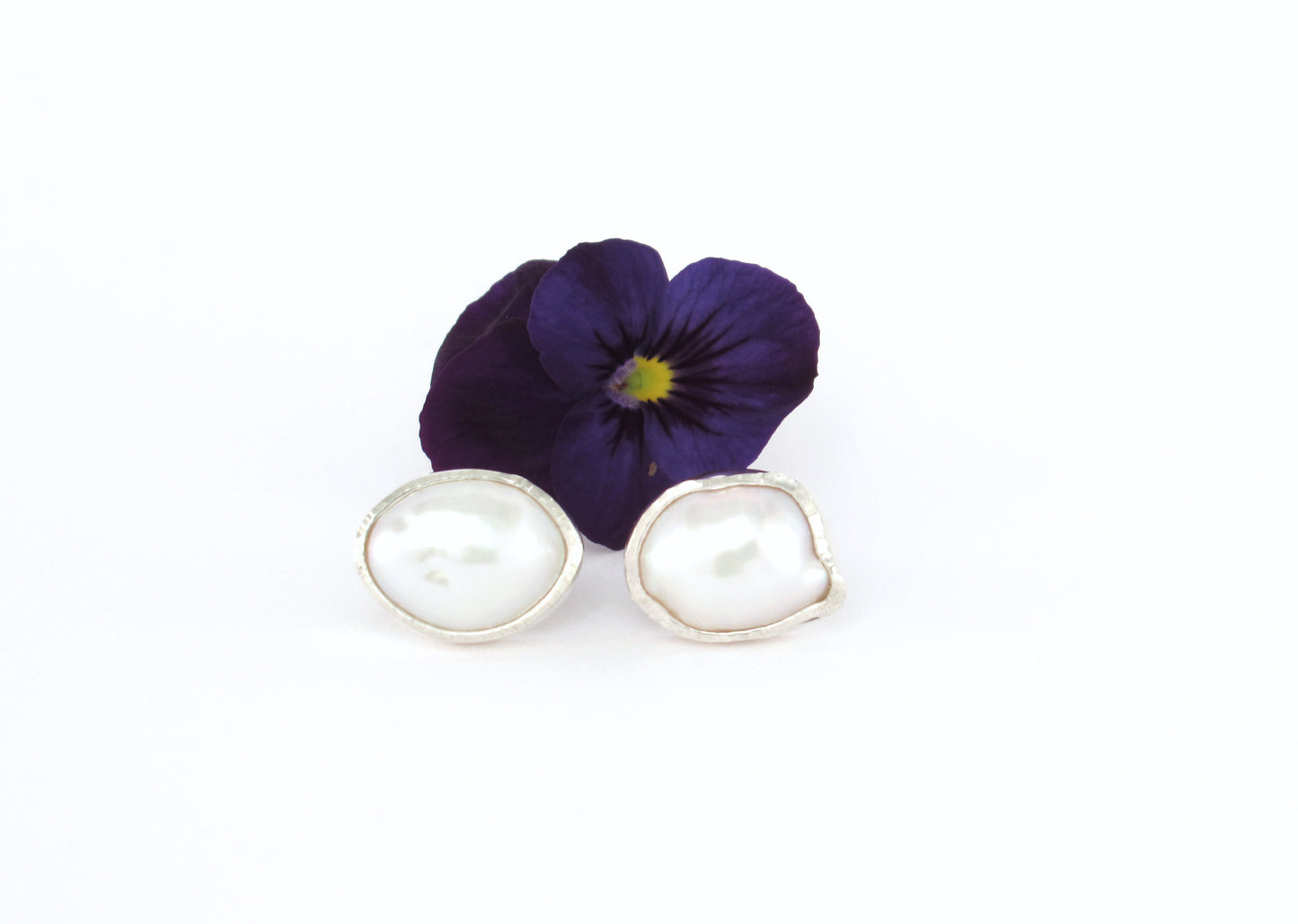Handmade jewellery by ZEALmetal from Kingston ON Canada, world wide shipping available