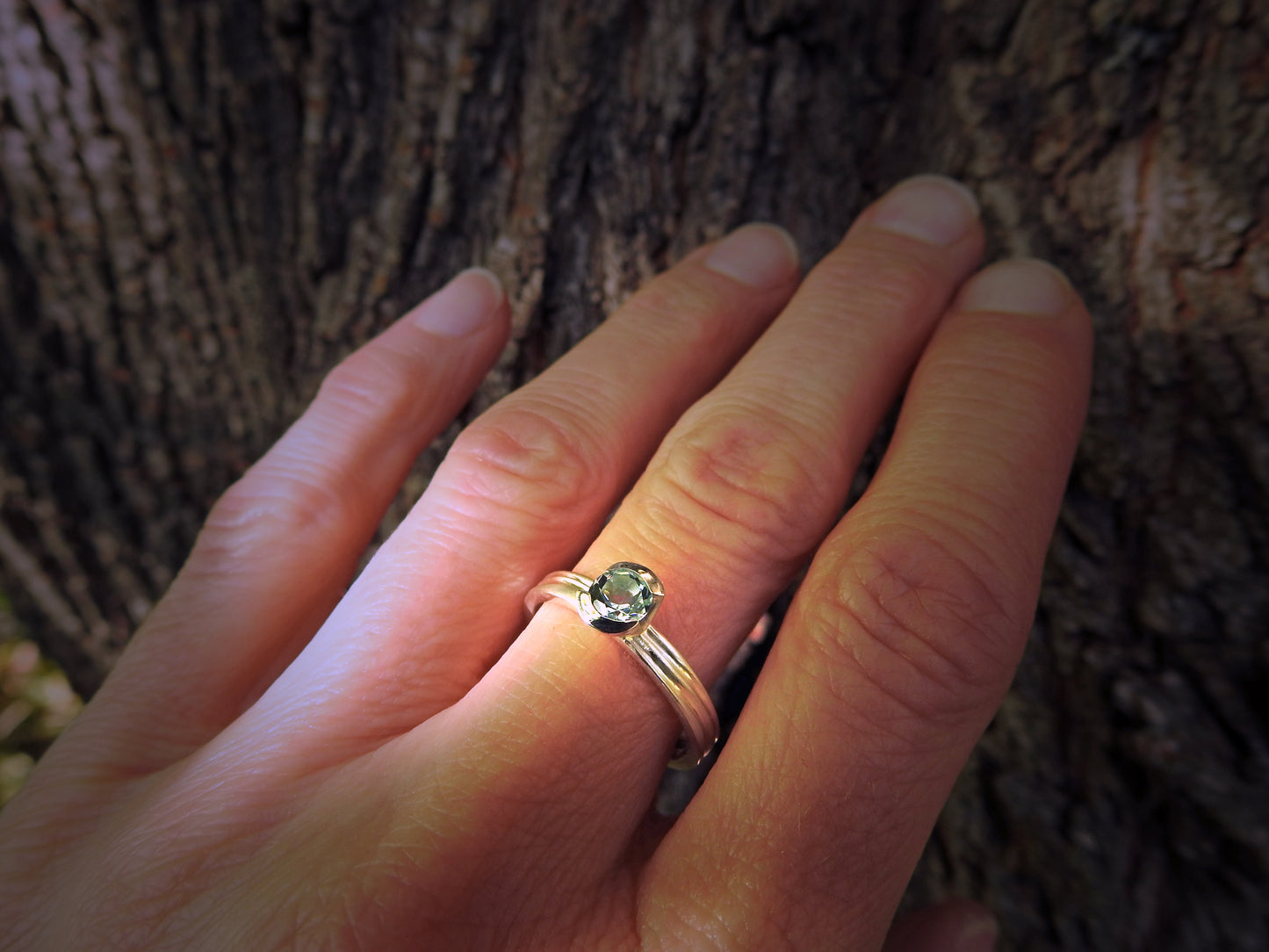 Custom engagement rings, gold engagement rings, platinum engagement rings, by ZEALmetal, Nicole Horlor, Kingston, ON, Canada