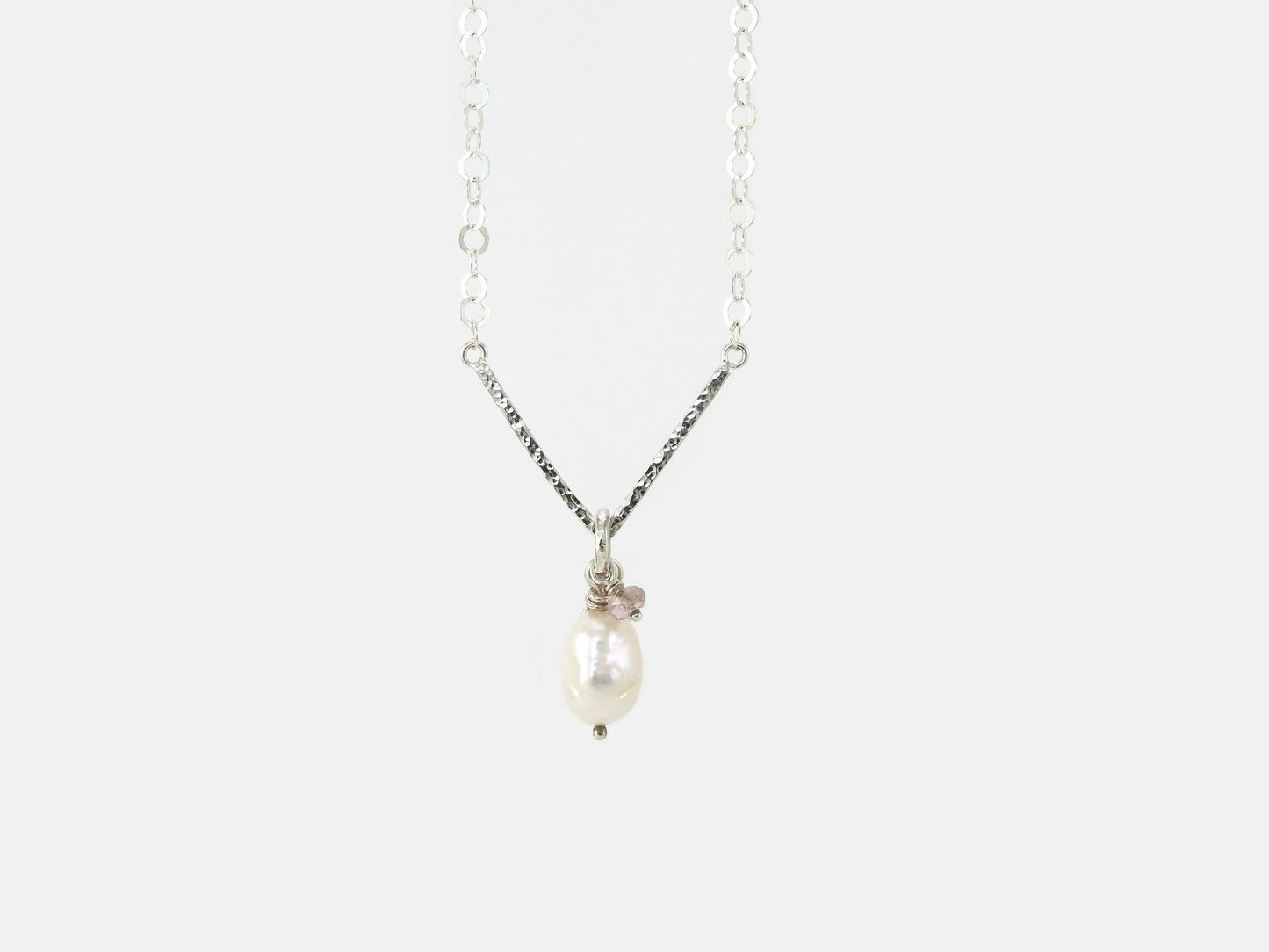 Handmade silver, gold, platinum, gemstone, and diamond jewellery by ZEALmetal. Nicole Horlor, Kingston, ON, Canada Edit alt text