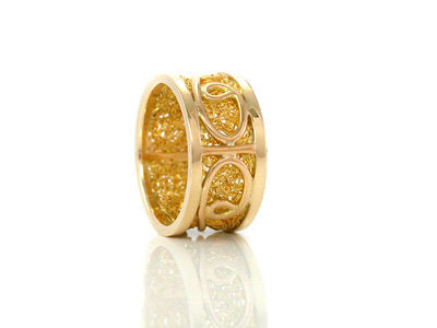 Canadian Handmade Custom, One of kind jewellery in gold, platinum, diamond, pearl, sapphire, Canadian diamonds, rubies, precious stone, semi-precious stone in Kingston, Ottawa, Toronto, Ontario, British Columbia, US, New York, California, L.A.