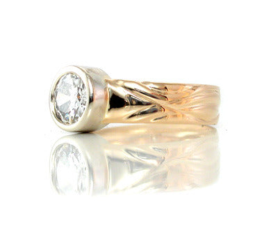 Canadian Handmade Custom, One of kind jewellery in gold, platinum, diamond, pearl, sapphire, Canadian diamonds, rubies, precious stone, semi-precious stone in Kingston, Ottawa, Toronto, Ontario, British Columbia, US, New York, California, L.A.
