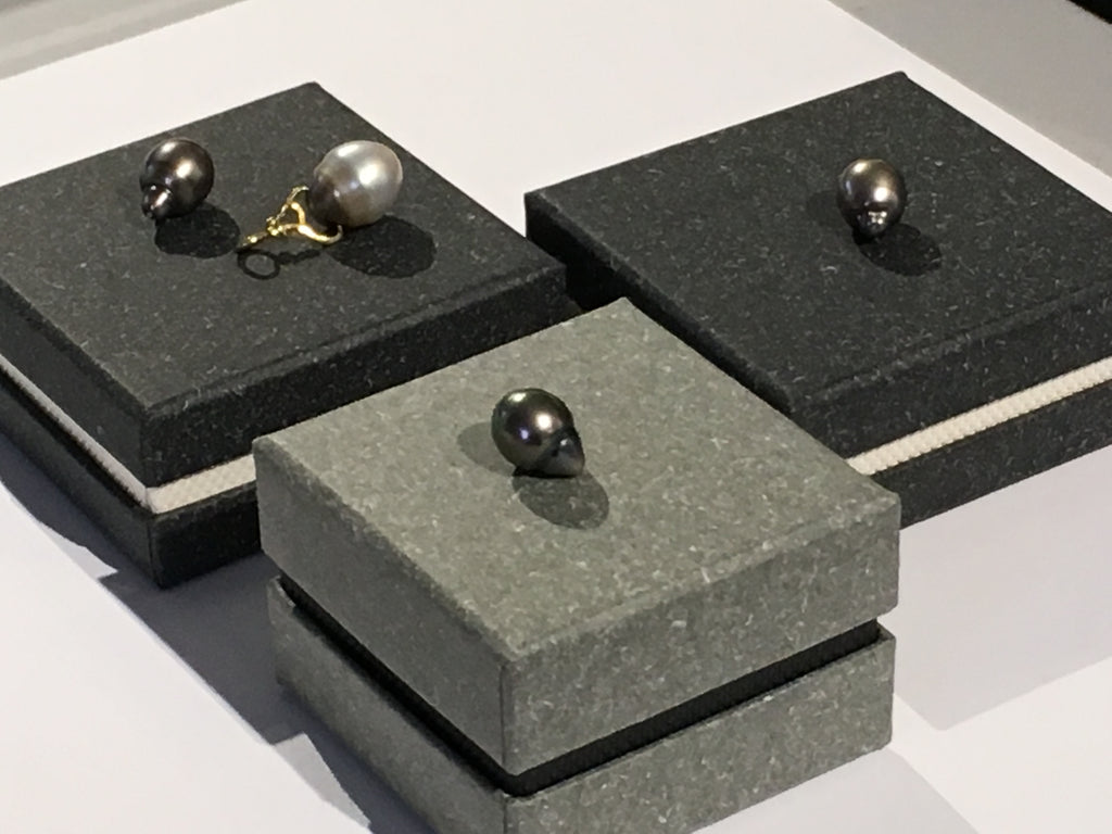 Canadian Handmade Custom, One of kind jewellery in gold, platinum, diamond, pearl, sapphire, Canadian diamonds, rubies, precious stone, semi-precious stone in Kingston, Ottawa, Toronto, Ontario, British Columbia, US, New York, California, L.A.