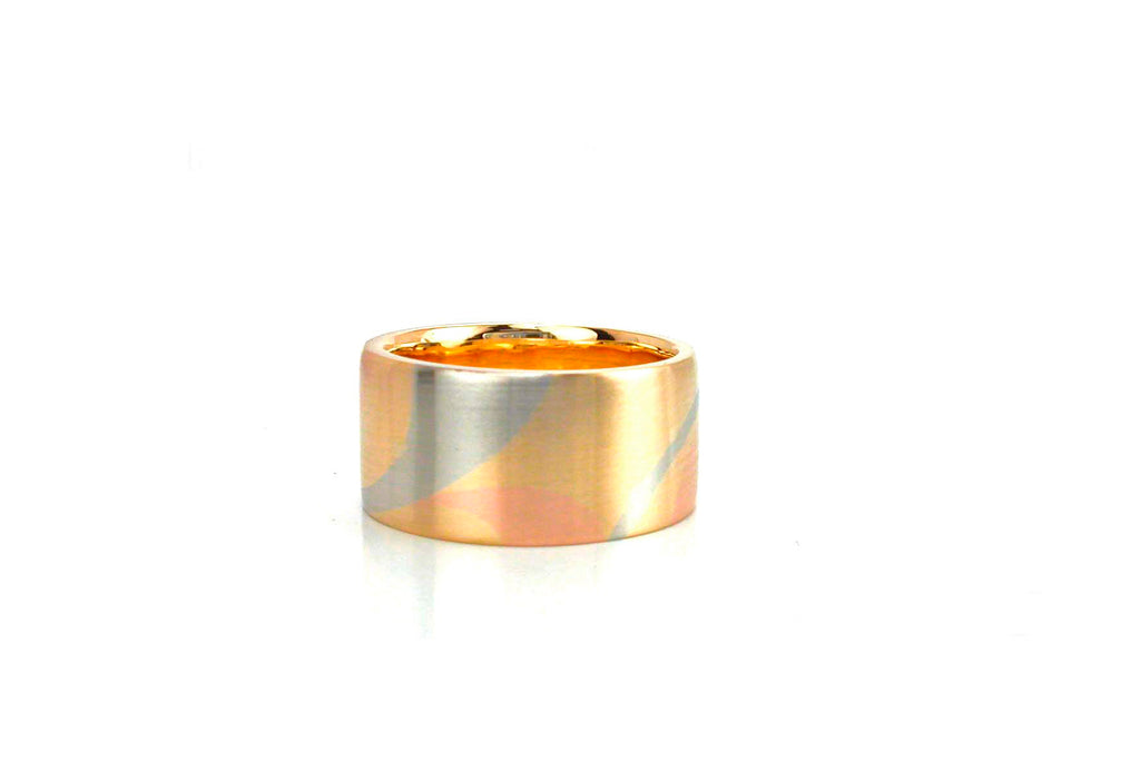 Marriage of metal
