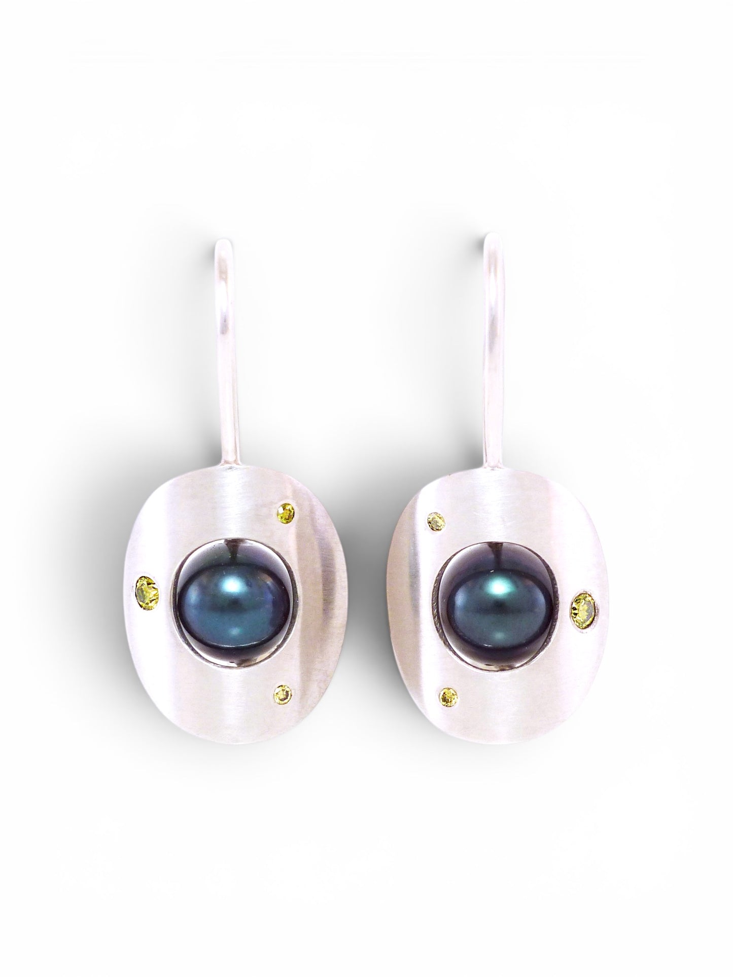 Platinum pearl curve