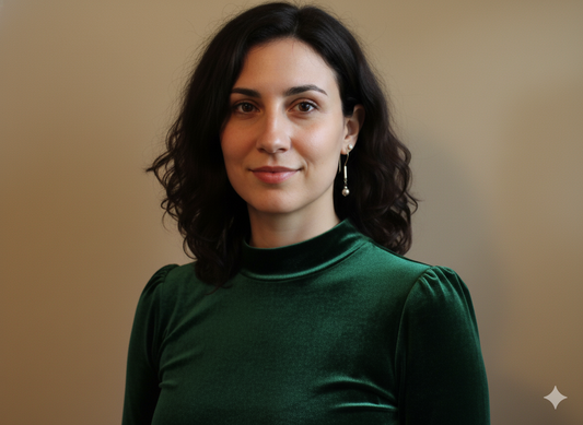 Planished bar hoops with grey baroque pearls and tourmaline