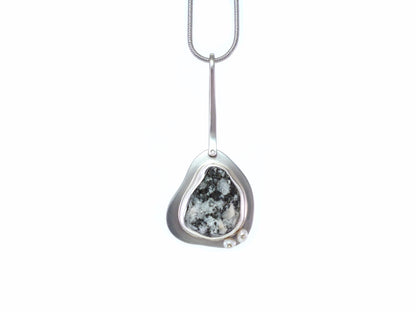 Pebble pendant