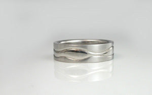 Stainless wave